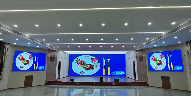 潛江LED電子顯示屏使用注意事項(xiàng)及日常維護(hù)