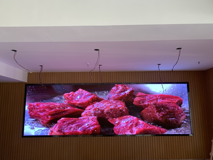 潛江創(chuàng)新視覺體驗(yàn)——LED顯示屏的應(yīng)用與發(fā)展